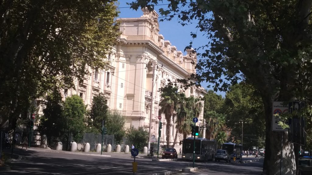 MOBILITA’: oltre centomila docenti in bilico. I sindacati riaprono la trattativa e offrono proposte. Il Ministero si convince e cerca soluzioni