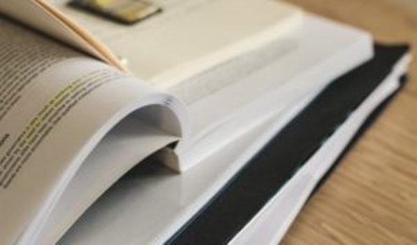300 milioni di euro tornano nella disponibilità delle parti, sindacati e Aran, per il rinnovo del contratto scuola