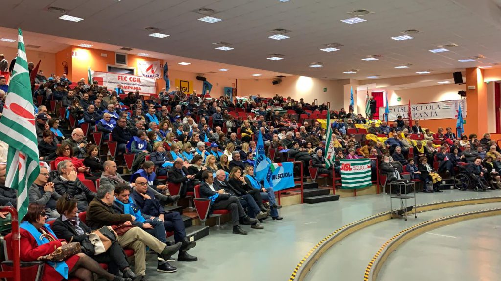 Turi: abbiamo orario più alto e stipendi più bassi Promesse regionali di aumenti nascondono un trucco