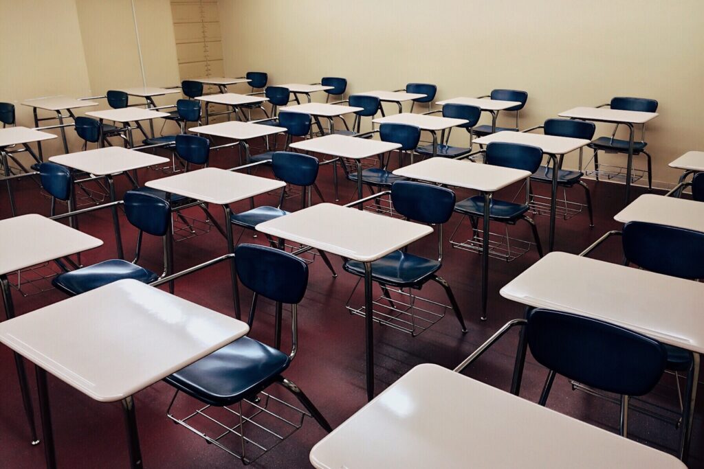 Tuttoscuola: nella scuola italiana è precario un docente su quattro