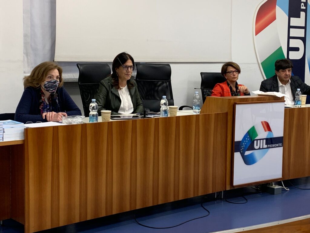 Dirigenti / Incontro a Torino: La scuola di oggi e la scuola di domani