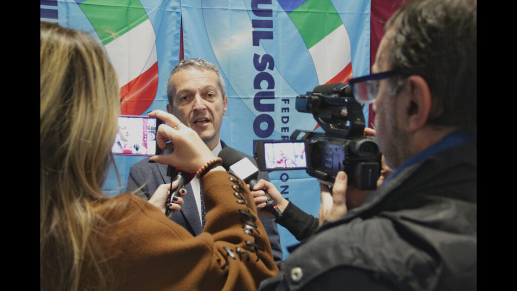 D’Aprile: servono garanzie per i docenti ingabbiati e quelli del concorso straordinario bis e coloro che hanno tre anni di servizio”
